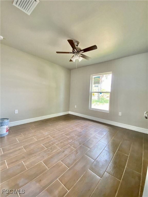 Building Photo - 2420 Linhart Ave