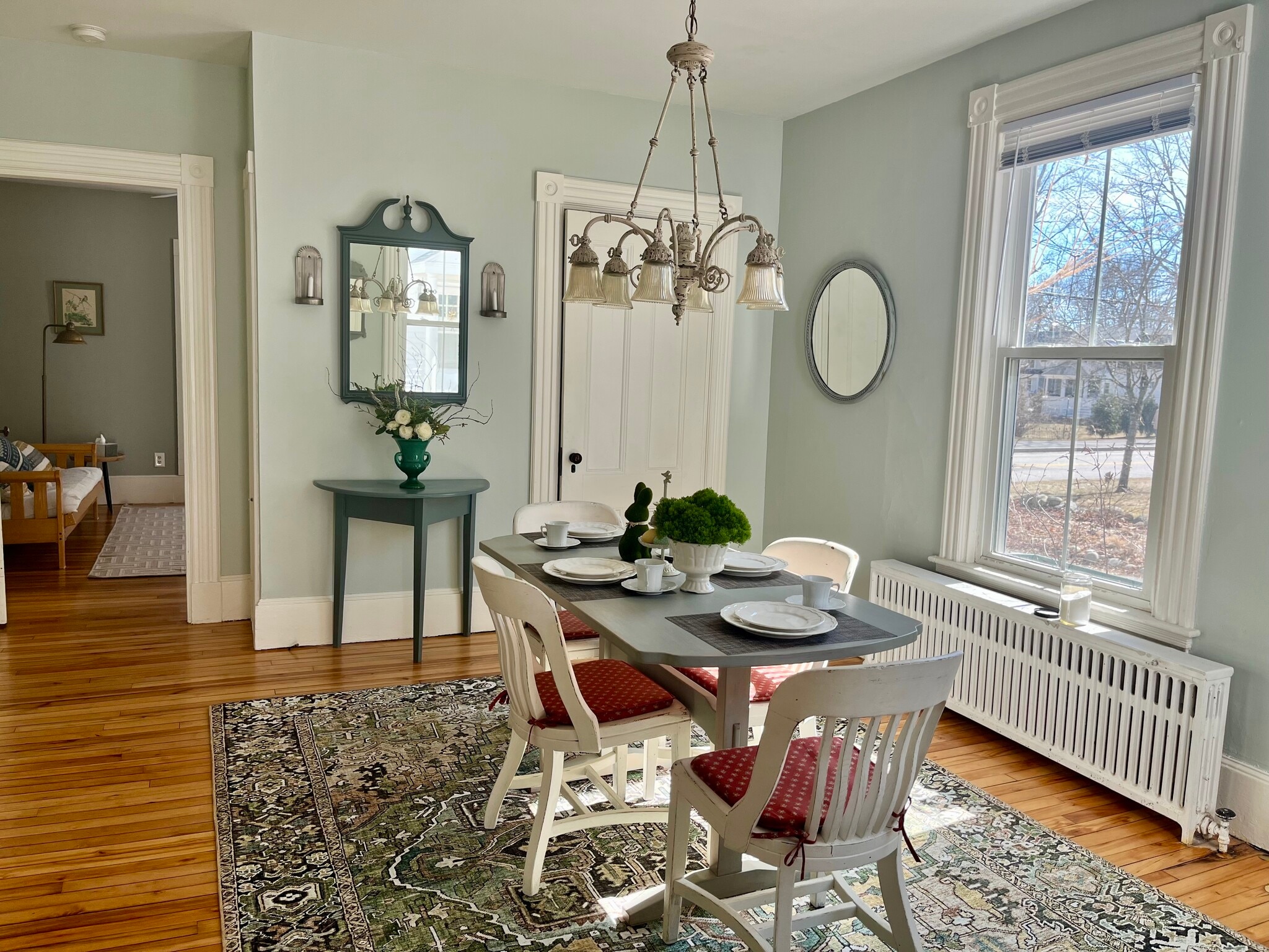 Building Photo - 33 W Elm St