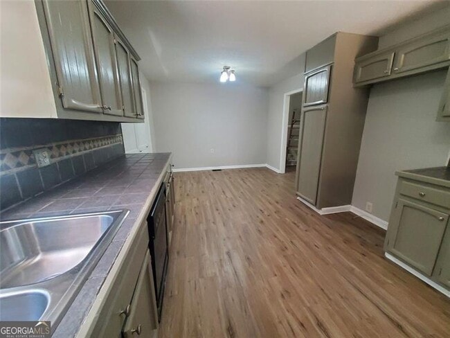 Building Photo - 160 Tyus Carrollton Rd