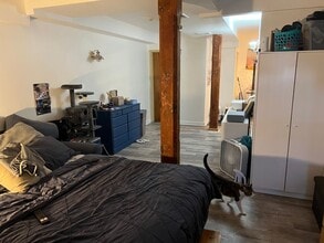 Building Photo - Downtown Bridgeport 1-Bed, 2-Bath with All...