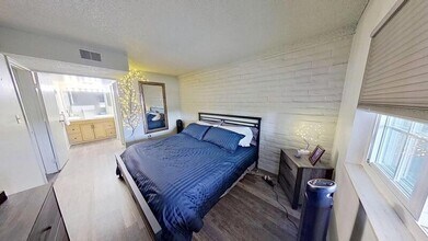 Building Photo - 6800 E Tennessee Ave