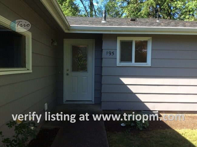 Building Photo - 195 E. 39th. Avenue