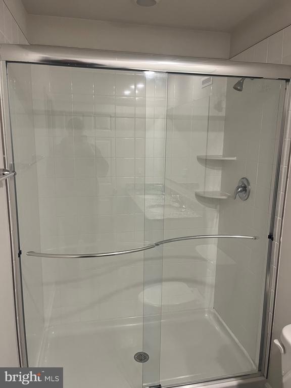 Building Photo - 224 Caterpillar Dr