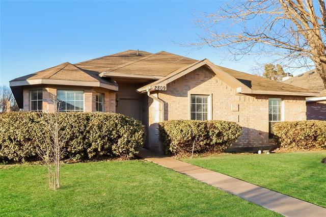 Primary Photo - 2809 Coral Dr