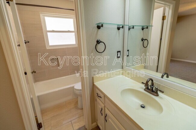 Building Photo - 5839 Secrest Dr