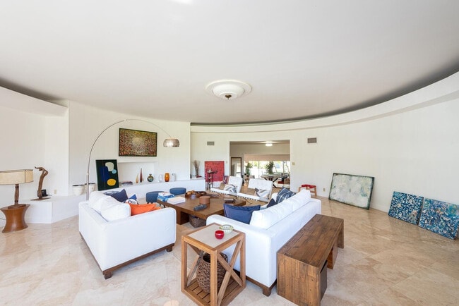 Building Photo - 6205 SW 108th St