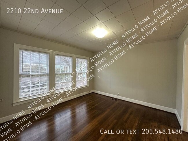 Building Photo - 2210 22nd Ave