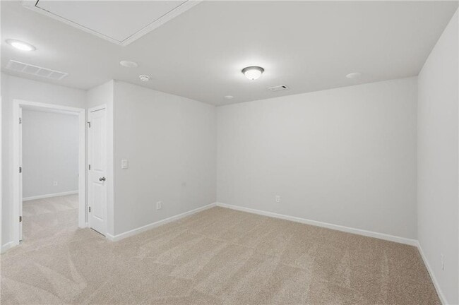 Building Photo - 2206 Chant St