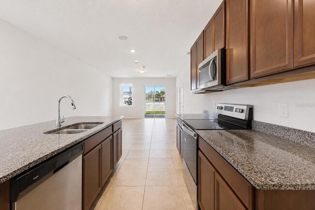 Building Photo - 2824 Neverland Dr