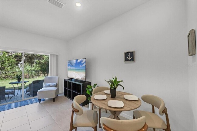 Building Photo - 15032 Cuzcorro Ct