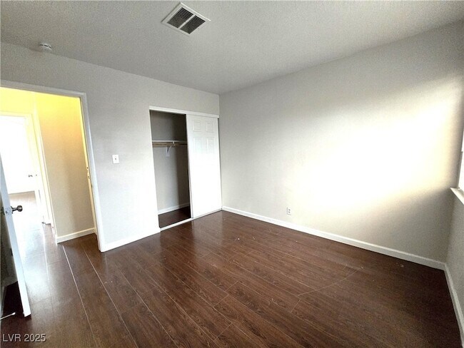 Building Photo - 4045 S Spitze Dr