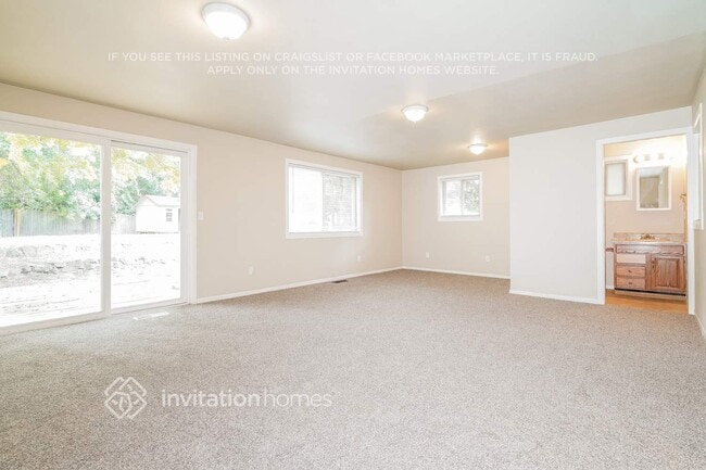 Building Photo - 2650 SW 332nd Ct
