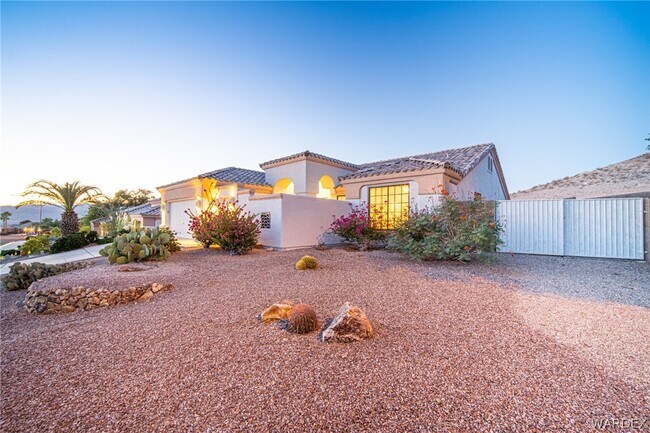 Building Photo - 2995 Tierra Vida