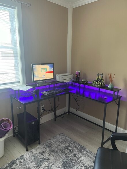 Building Photo - 1300 Wilson Point Rd