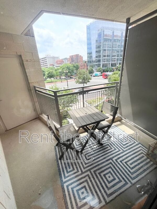 Building Photo - 555 Massachusetts Ave NW