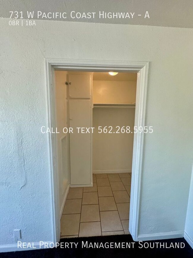 Building Photo - Beautifully Renovated Studio Apartment for...