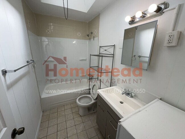 Building Photo - 7064 Clover Ln