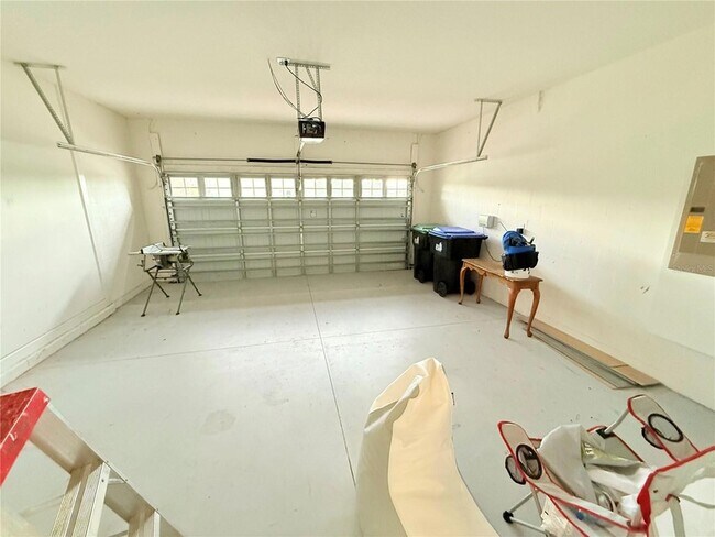 Building Photo - 7381 Fairgrove Ave