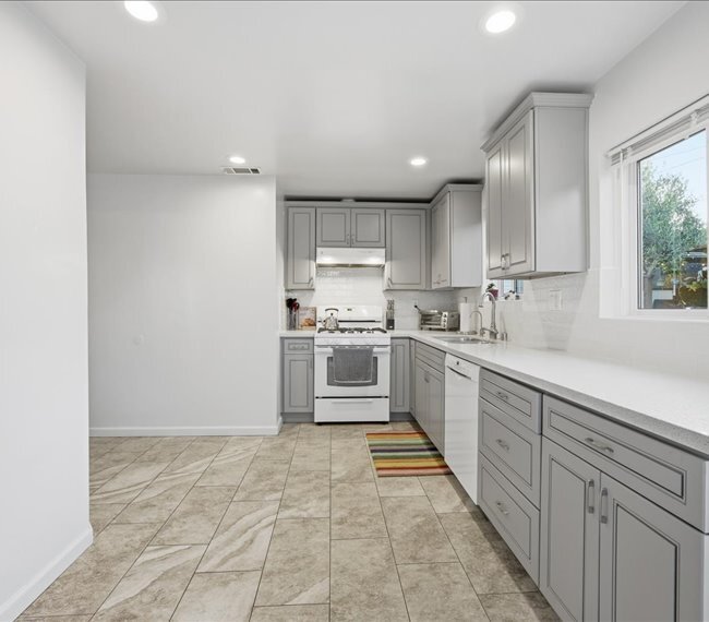 Building Photo - 1905 S Walker Ave