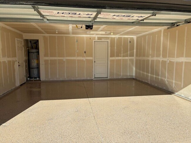 Building Photo - 9352 W 9th Pl