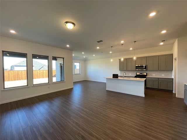 Building Photo - 2224 Switchgrass St