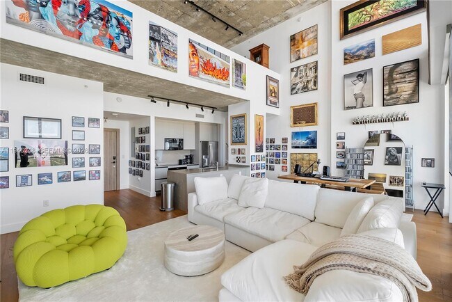 Building Photo - 3470 E Coast Ave