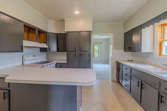 Building Photo - 3430 Voice Rd