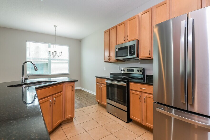 Building Photo - 636 Star Magnolia Dr