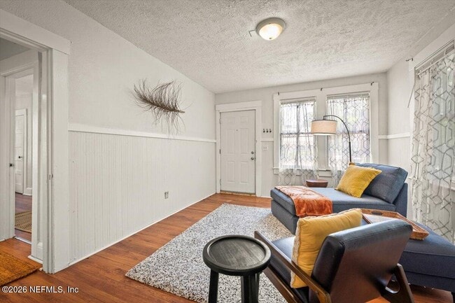 Building Photo - 1623 Minerva Ave