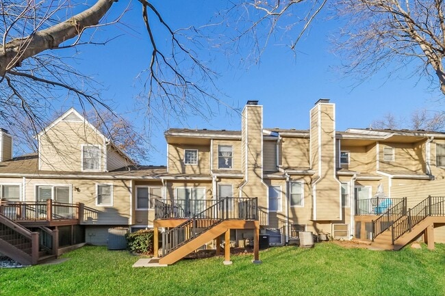 Building Photo - Price Drop!! Overland Park MidTerm or LongTerm Townhome 2/3-Bed, 3.5-Bath w/ GYM!! - Furnished or...