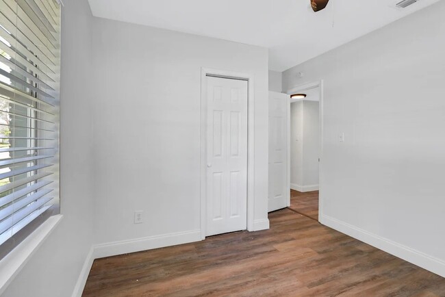 Building Photo - 56 56th St N