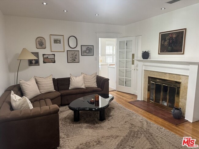 Building Photo - 4900 Ethel Ave