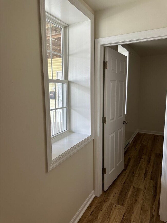 Building Photo - 36-40 W. Market Street