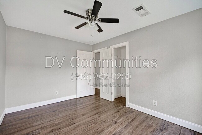 Building Photo - 3315 Bond St