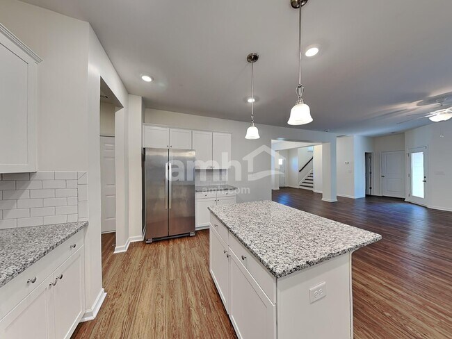 Building Photo - 227 Ivy Brook Dr