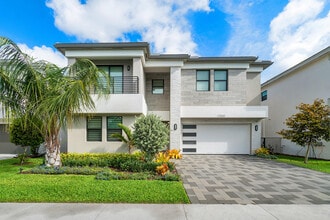 Building Photo - 17533 Sparkling River Rd