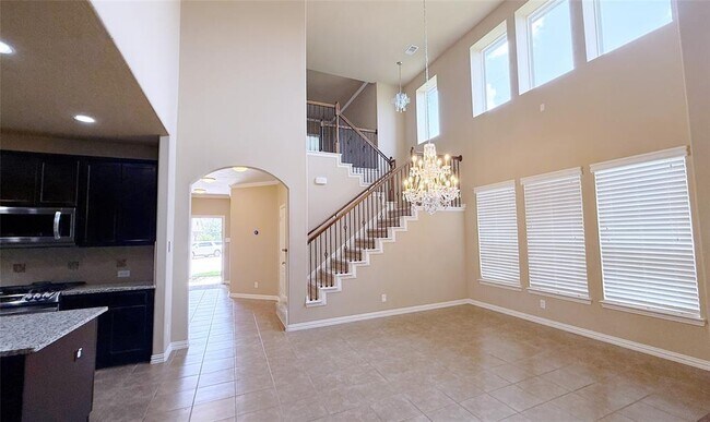 Building Photo - 2311 Blue Jay Ln