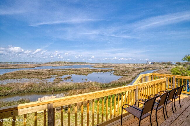 Building Photo - 1883 New River Inlet Rd