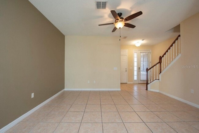 Building Photo - 9460 Tawnyberry St
