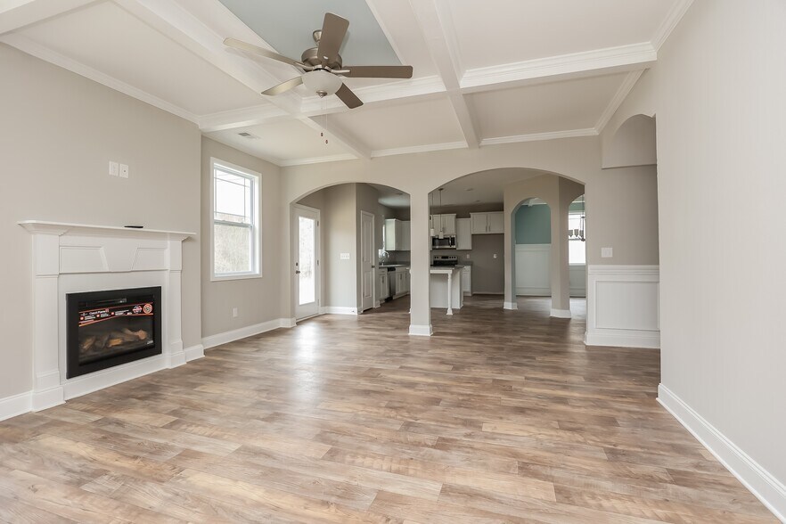 Building Photo - 1272 Black Oak Cir