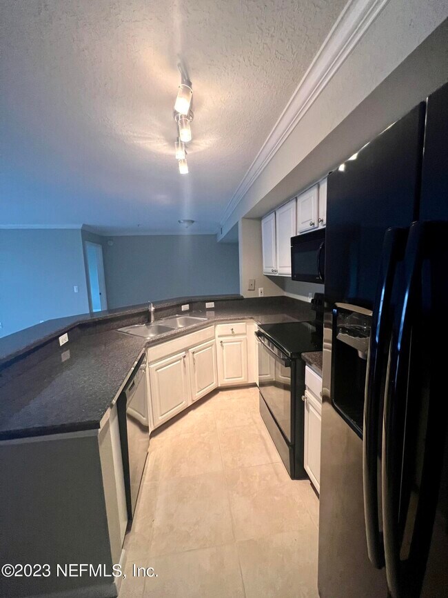 Building Photo - 420 Timberwalk Ct