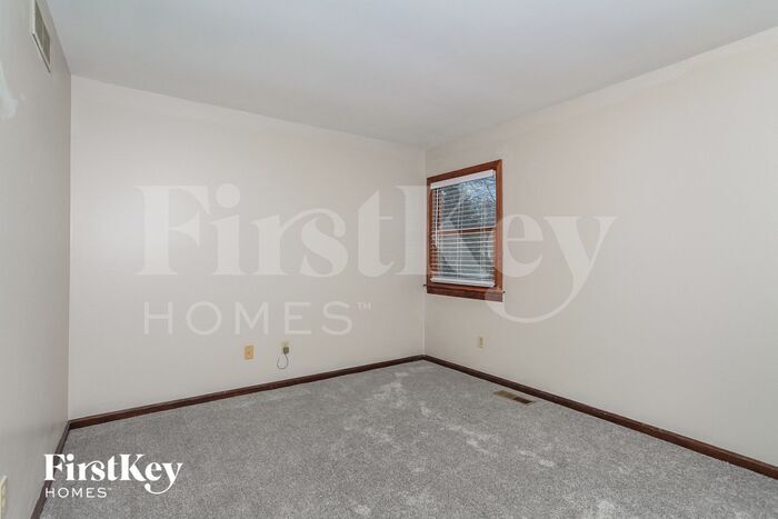 Building Photo - 1564 Parliament Ct