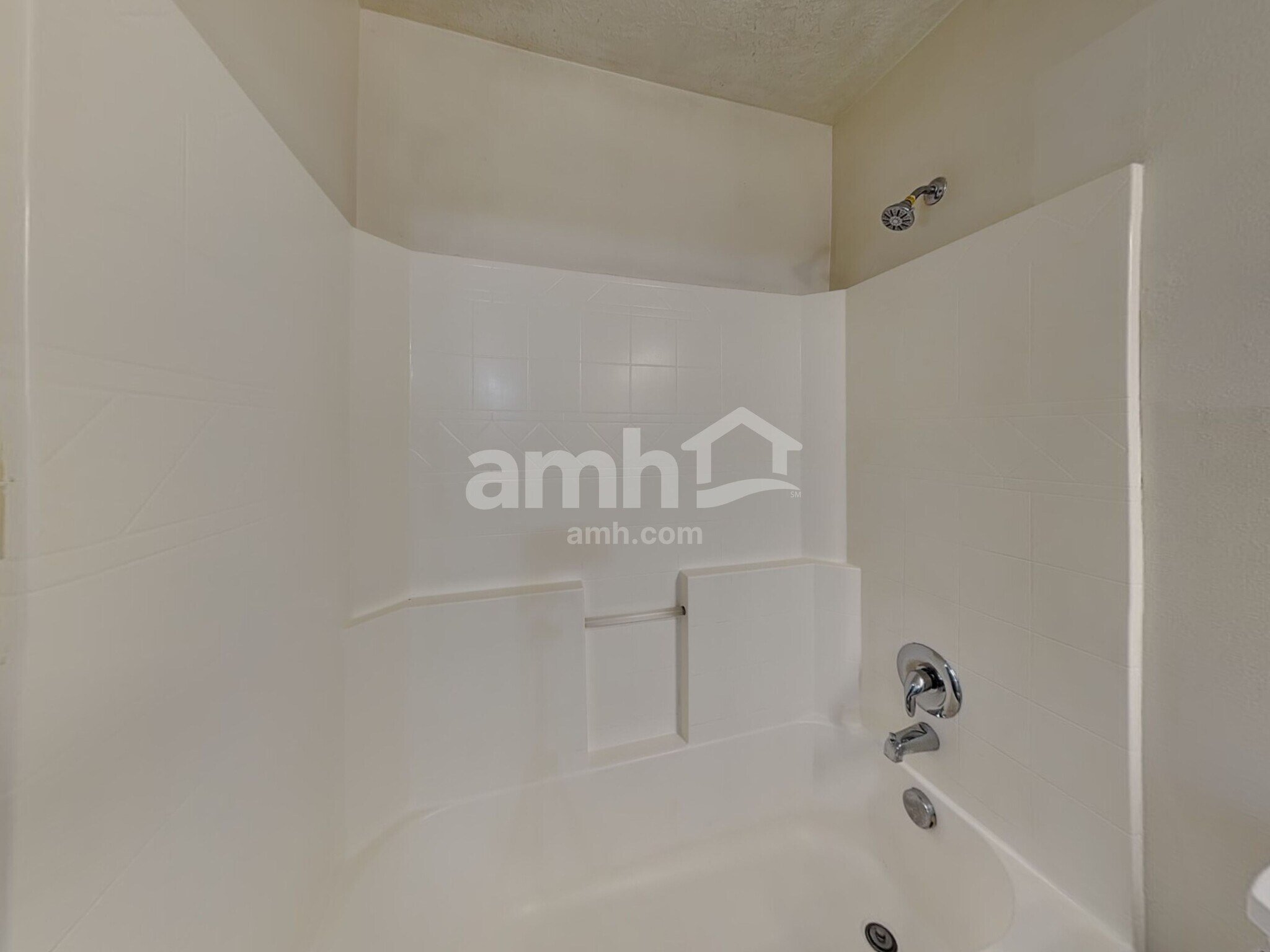 Building Photo - 3237 W Wave Dr