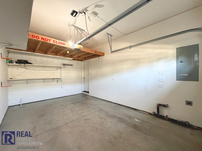 Building Photo - 17230 NW Widgi Creek Ct
