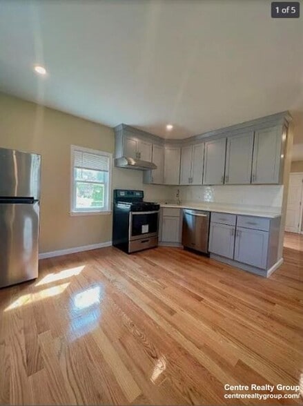 Primary Photo - 430 Granite St