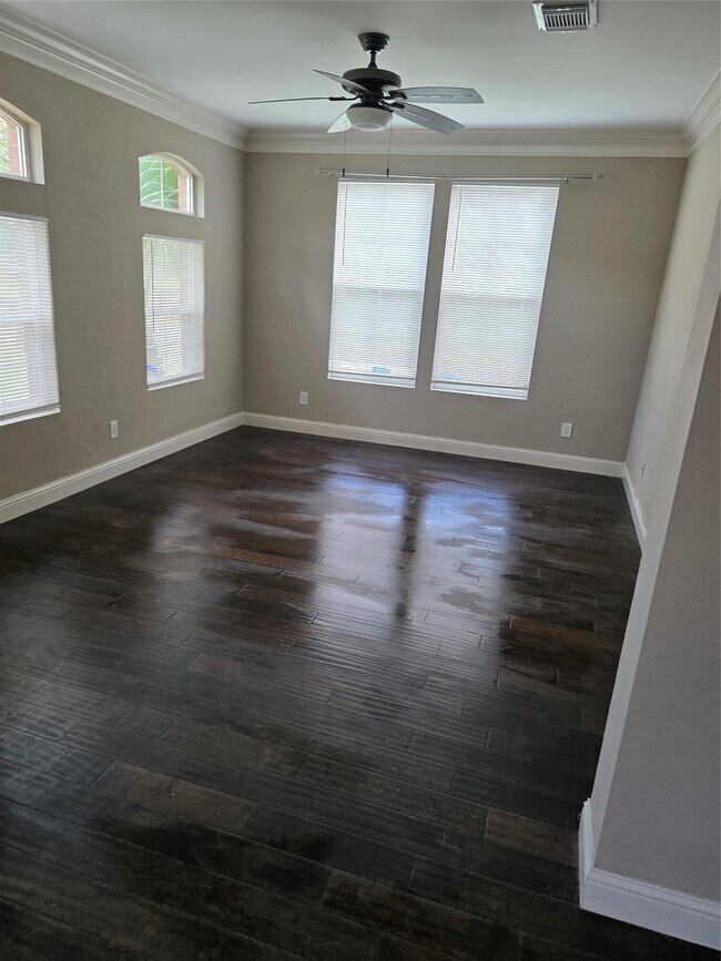 Building Photo - 20615 Gable Ridge Dr