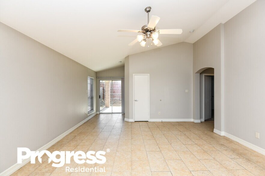 Building Photo - 1268 Kielder Cir