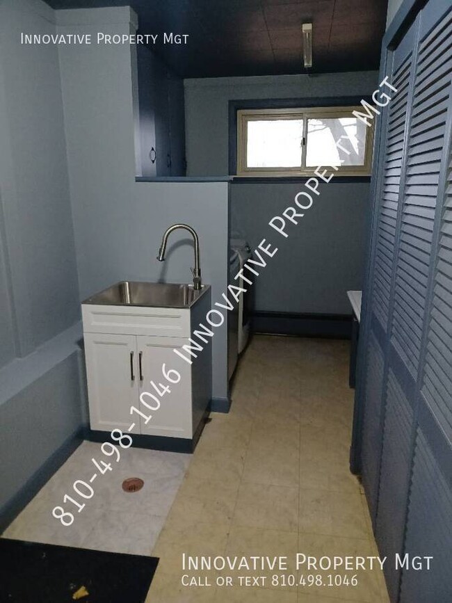 Building Photo - $200 off move in costs! Great opportunity!...