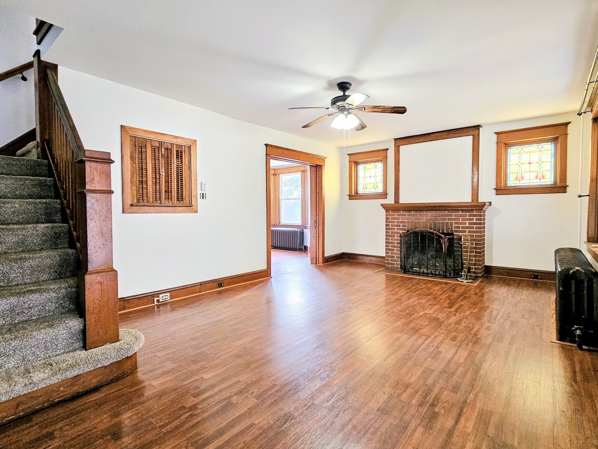 Building Photo - 324 S Broad St