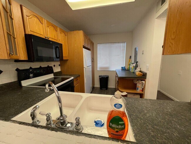 Building Photo - 7760 NW 50th St